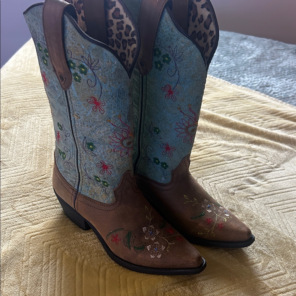 Vintage Embroidered Floral Cowboy Boots - Brown And Blue